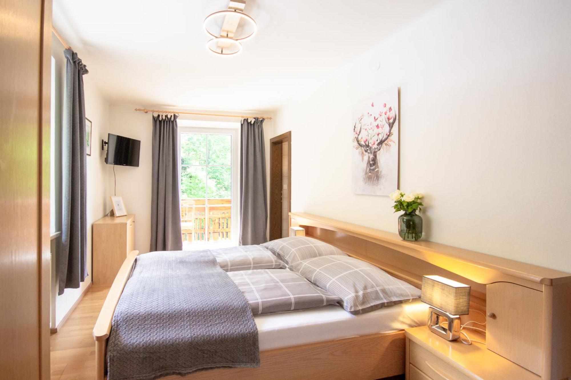 Appartementhaus Hoamart Apartamento Lessach